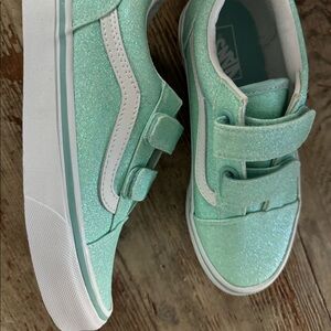 Brand new in box kids blue glitter VANS size 1.5
